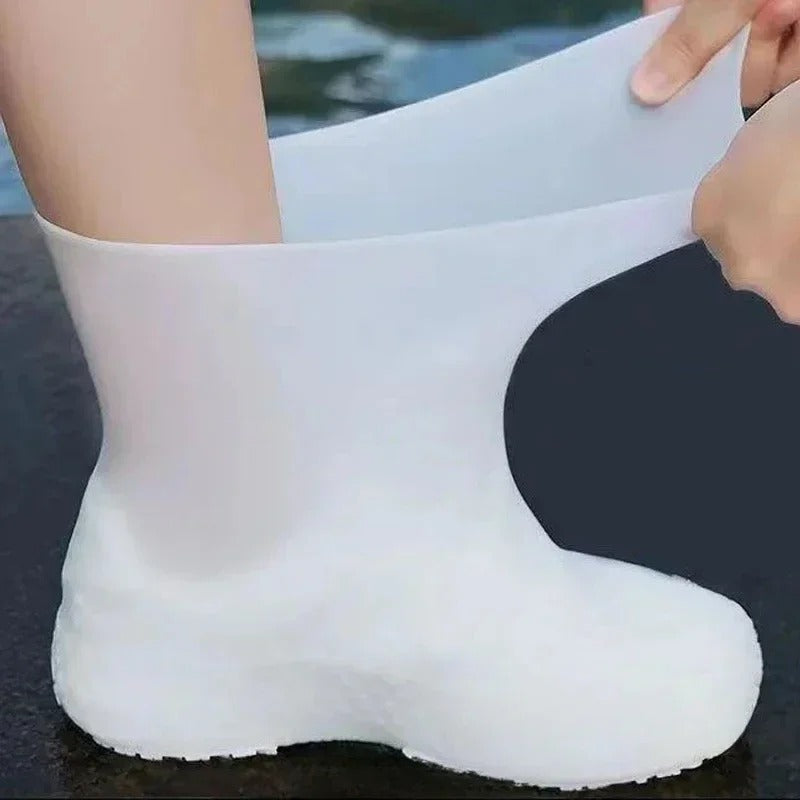 RainGuard™ - Waterproof Shoe Covers